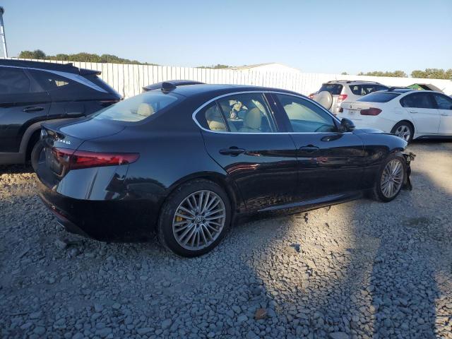 Photo 3 from auction – 2017 ALFA ROMEO GIULIA TI with VIN ZARFAECN3H7539586