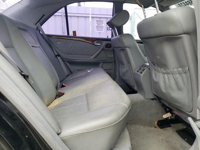 Photo 10 from auction – 2001 MERCEDES-BENZ E 320 with VIN WDBJF65J61B307118