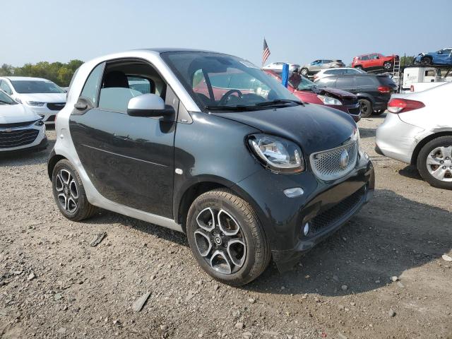 Photo 4 from auction – 2016 SMART FORTWO with VIN WMEFJ5DA5GK049475
