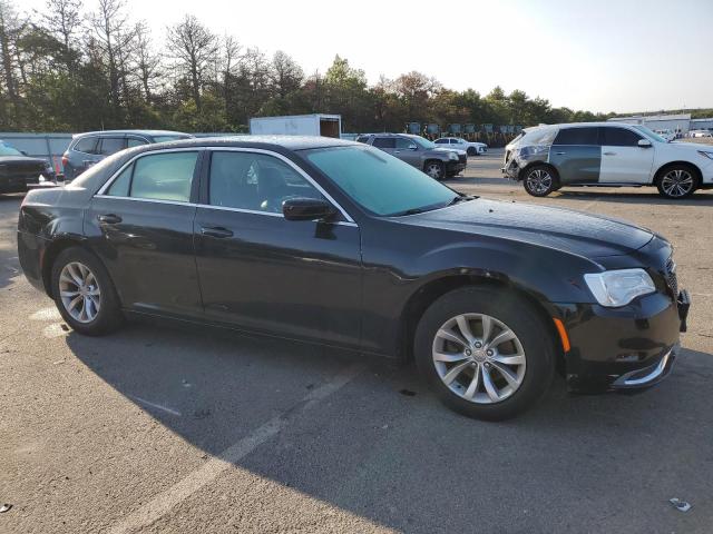 Снимка 4 от търг – 2015 CHRYSLER 300 LIMITE с VIN 2C3CCAAG5FH815504