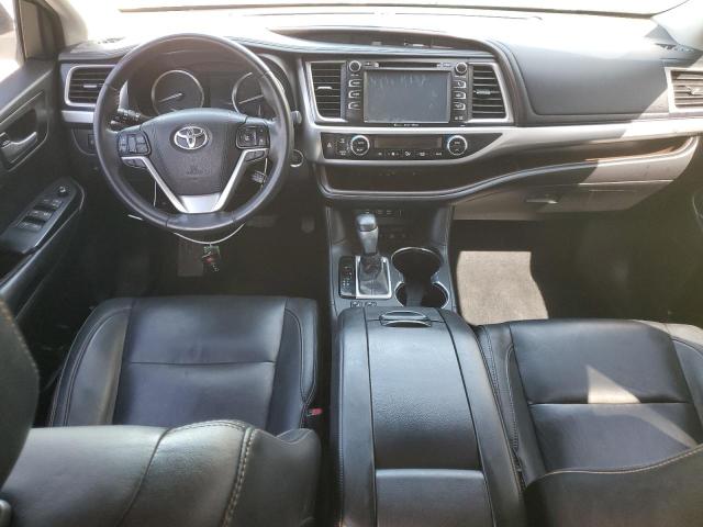 Photo 8 from auction – 2017 TOYOTA HIGHLANDER with VIN 5TDJZRFH9HS470337