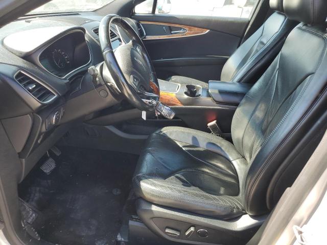 Photo 7 from auction – 2016 LINCOLN MKX RESERV with VIN 2LMTJ8LR4GBL66863