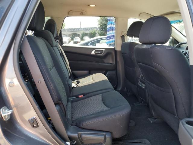 Photo 11 from auction – 2017 NISSAN PATHFINDER with VIN 5N1DR2MN5HC686602