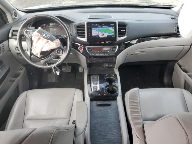 Photo 8 from auction – 2017 HONDA PILOT TOUR with VIN 5FNYF6H90HB087323