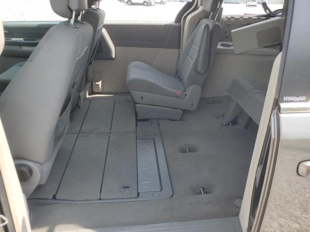 Photo 11 from auction – 2010 CHRYSLER TOWN & COU with VIN 2A4RR2D1XAR391204