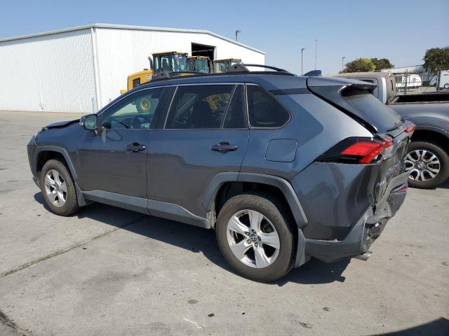 Photo 2 from auction – 2021 TOYOTA RAV4 XLE with VIN 2T3P1RFV0MC205162