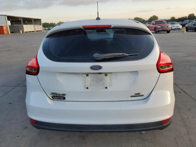 Photo 6 from auction – 2016 FORD FOCUS SE with VIN 1FADP3K26GL348557