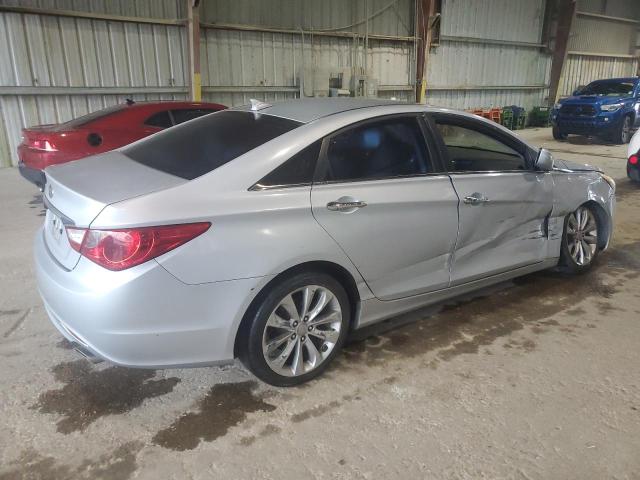 Photo 3 from auction – 2011 HYUNDAI SONATA SE with VIN 5NPEC4AC9BH119393