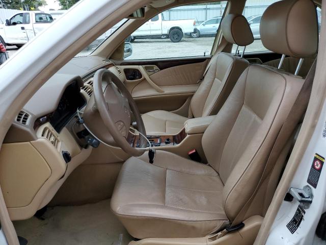 Photo 7 from auction – 2000 MERCEDES-BENZ E 320 with VIN WDBJF65J1YB021509