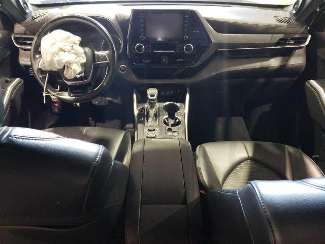 Photo 8 from auction – 2022 TOYOTA HIGHLANDER with VIN 5TDJZRBH4NS197633