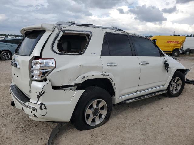 Photo 3 from auction – 2011 TOYOTA 4RUNNER SR with VIN JTEZU5JR6B5023144