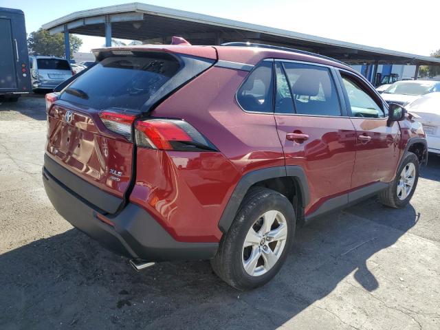 Photo 3 from auction – 2021 TOYOTA RAV4 XLE with VIN 2T3P1RFV2MW170624