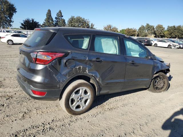 Photo 3 from auction – 2017 FORD ESCAPE S with VIN 1FMCU0F72HUE12765
