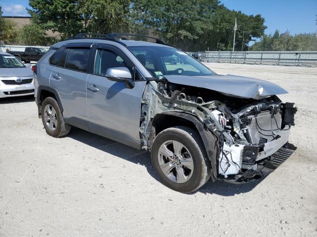 Photo 4 from auction – 2023 TOYOTA RAV4 XLE with VIN 2T3P1RFV1PW367157