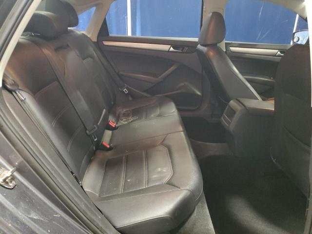 Photo 10 from auction – 2015 VOLKSWAGEN PASSAT S with VIN 1VWAS7A31FC122693