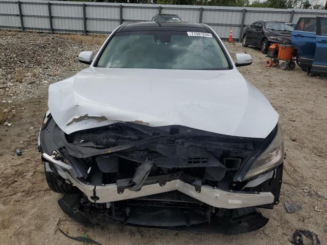 Photo 5 from auction – 2015 HYUNDAI GENESIS 5. with VIN KMHGN4JF5FU053297