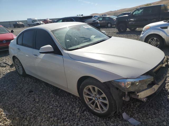 Photo 4 from auction – 2017 BMW 320 I with VIN WBA8E1G32HNU17853