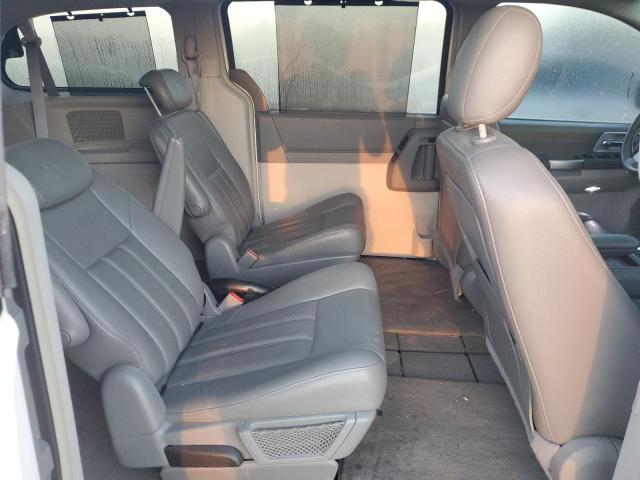 Photo 11 from auction – 2008 CHRYSLER TOWN & COU with VIN 2A8HR54P48R733126