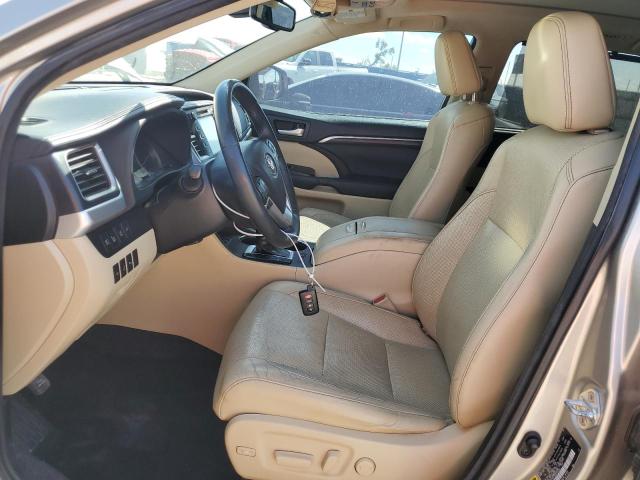 Photo 7 from auction – 2016 TOYOTA HIGHLANDER with VIN 5TDYKRFH2GS154036