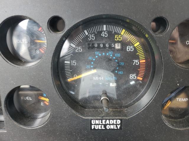 Photo 8 from auction – 1991 WINNEBAGO CHIEFTAIN with VIN 3FCMF53G7LJA03079