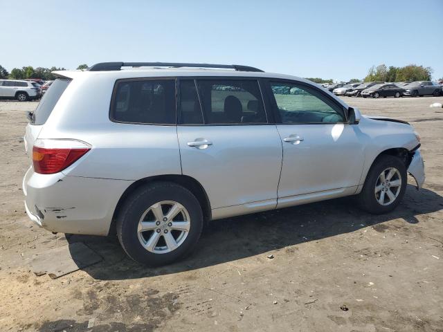 Photo 3 from auction – 2010 TOYOTA HIGHLANDER with VIN 5TDKK3EH4AS019555