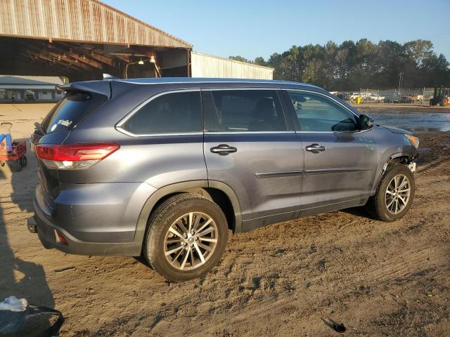 Foto 3 de la subasta – 2018 TOYOTA HIGHLANDER con VIN 5TDKZRFH6JS286418
