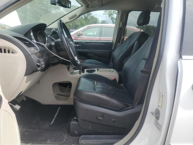 Photo 7 from auction – 2015 CHRYSLER TOWN & COU with VIN 2C4RC1CG7FR573411