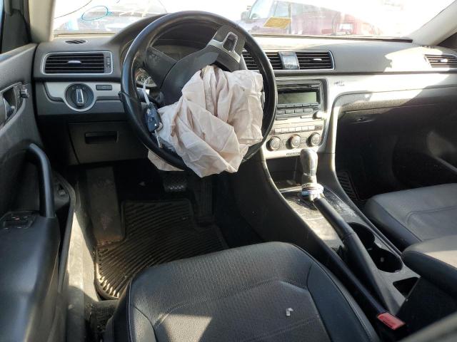 Photo 8 from auction – 2015 VOLKSWAGEN PASSAT S with VIN 1VWAT7A3XFC036487