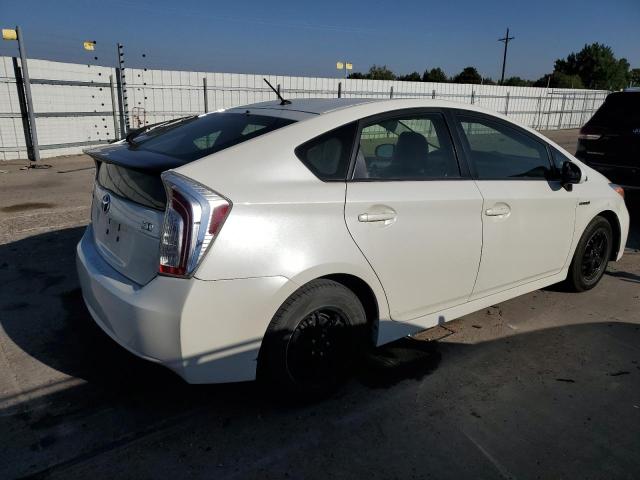 Photo 3 from auction – 2015 TOYOTA PRIUS with VIN JTDKN3DU3F0411295