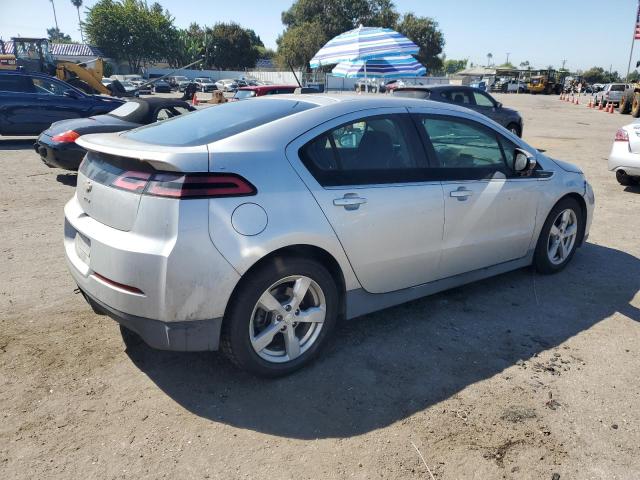 Photo 3 from auction – 2015 CHEVROLET VOLT with VIN 1G1RC6E45FU131903