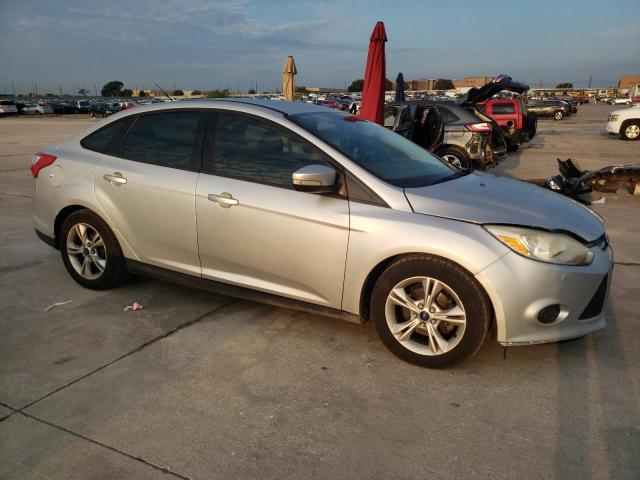 Photo 4 from auction – 2014 FORD FOCUS SE with VIN 1FADP3F2XEL439824