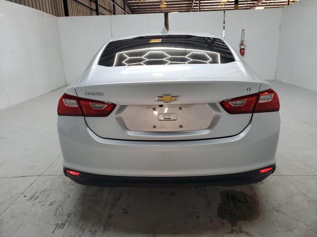Photo 6 from auction – 2018 CHEVROLET MALIBU LT with VIN 1G1ZD5ST0JF140458
