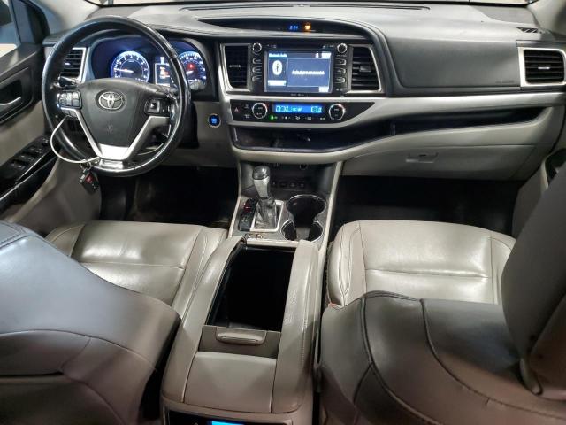 Photo 8 from auction – 2015 TOYOTA HIGHLANDER with VIN 5TDJKRFH1FS159552