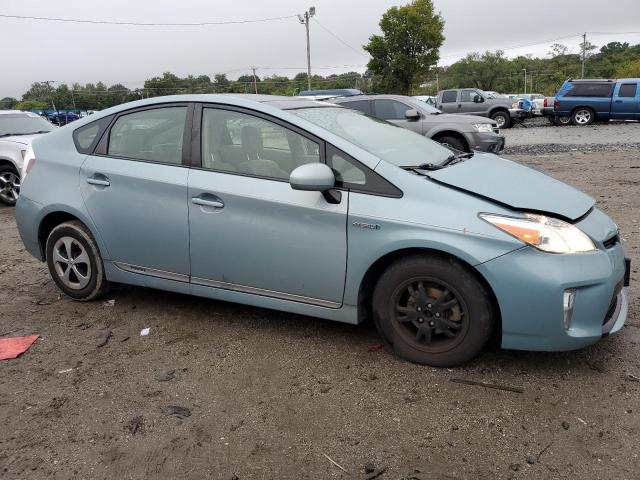 Photo 4 from auction – 2013 TOYOTA PRIUS with VIN JTDKN3DU5D5588074