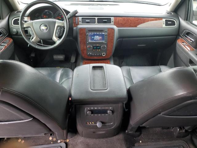 Photo 8 from auction – 2011 CHEVROLET TAHOE with VIN 1GNSCCE02BR256916