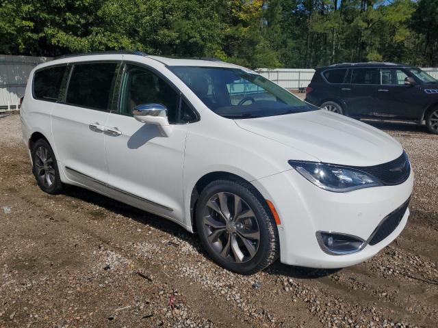 Photo 4 from auction – 2017 CHRYSLER PACIFICA L with VIN 2C4RC1GG4HR835513