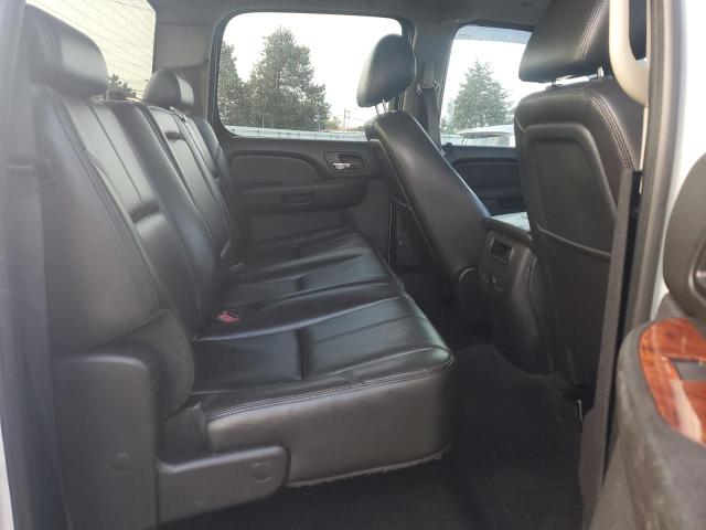 Photo 10 from auction – 2011 GMC SIERRA K25 with VIN 1GT121CGXBF260774
