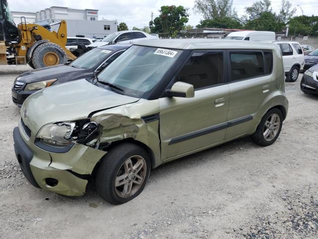 KIA SOUL + 2010 with VIN KNDJT2A28A7136974 - Photo from auction