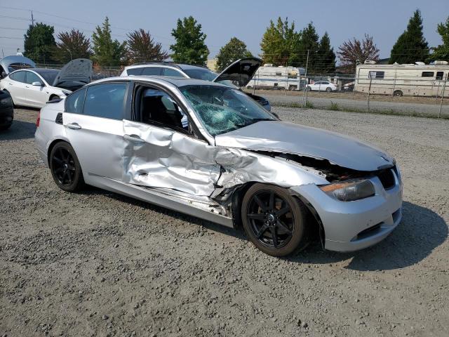 Photo 4 from auction – 2006 BMW 325 I AUTO with VIN WBAVB175X6NK32279