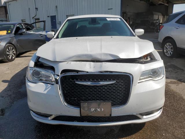 صورة رقم 5 من المزاد - 2015 CHRYSLER 300 LIMITE مع VIN 2C3CCAAG0FH743692