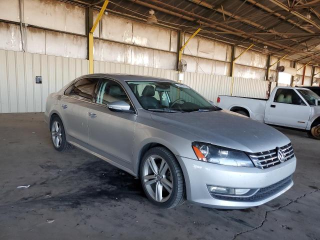 Photo 4 from auction – 2012 VOLKSWAGEN PASSAT SEL with VIN 1VWCN7A38CC105952