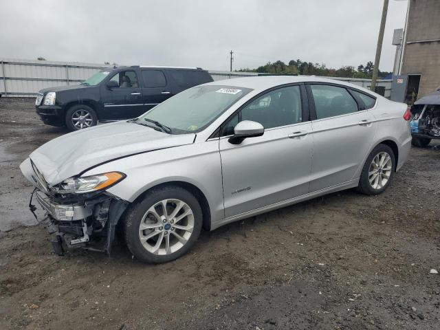 FORD FUSION SE 2019 with VIN 3FA6P0LU4KR192777 - Photo from auction