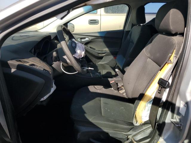 Foto 7 de la subasta – 2017 FORD FOCUS SE con VIN 1FADP3F24HL291030