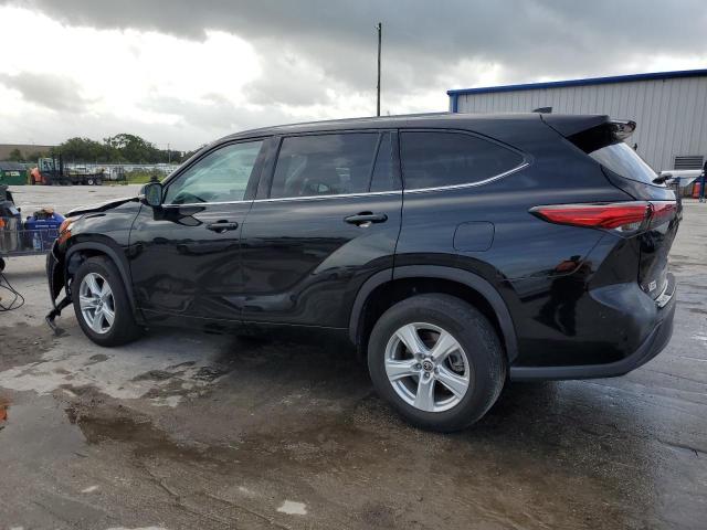 Photo 2 from auction – 2021 TOYOTA HIGHLANDER with VIN 5TDCZRAHXMS537778
