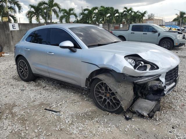 Photo 4 from auction – 2016 PORSCHE MACAN S with VIN WP1AB2A52GLB57122