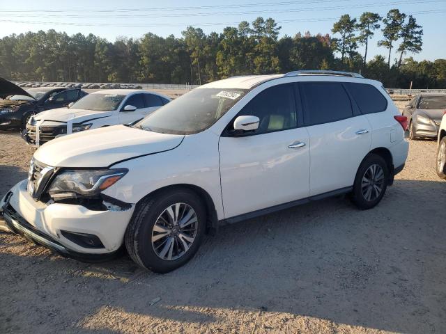 NISSAN PATHFINDER 2017 with VIN 5N1DR2MN1HC612271 - Photo from auction