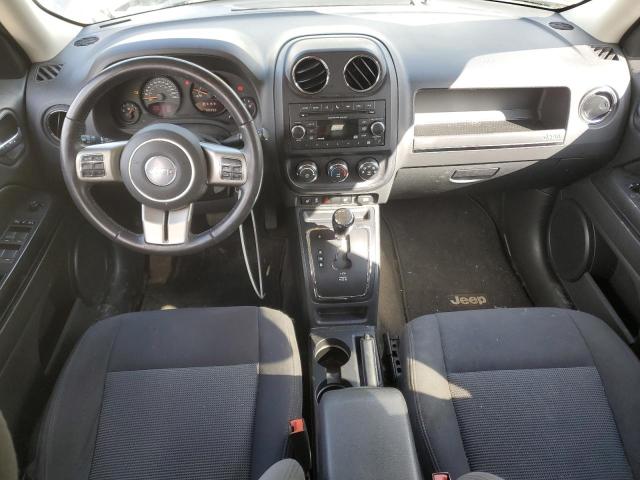 Photo 8 from auction – 2017 JEEP PATRIOT with VIN 1C4NJRAB7HD180427