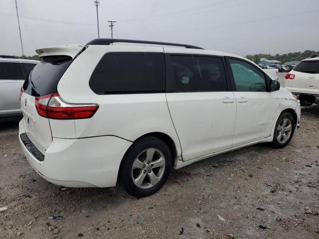 Photo 3 from auction – 2015 TOYOTA SIENNA LE with VIN 5TDKK3DC4FS584854