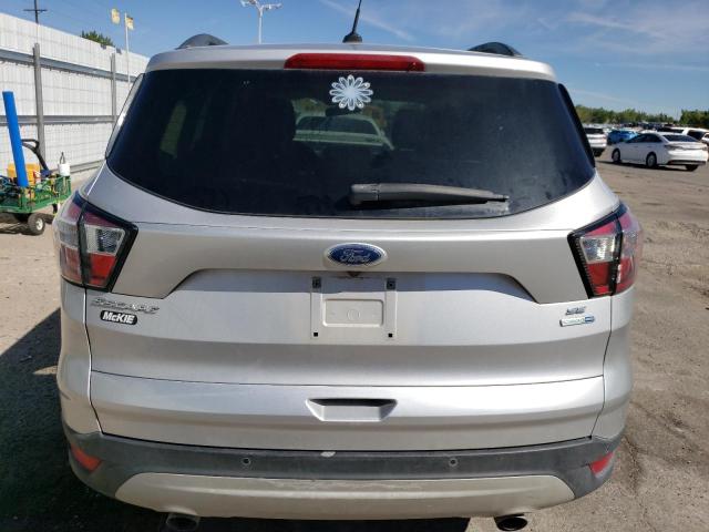 Photo 6 from auction – 2018 FORD ESCAPE SE with VIN 1FMCU9GD9JUD06375