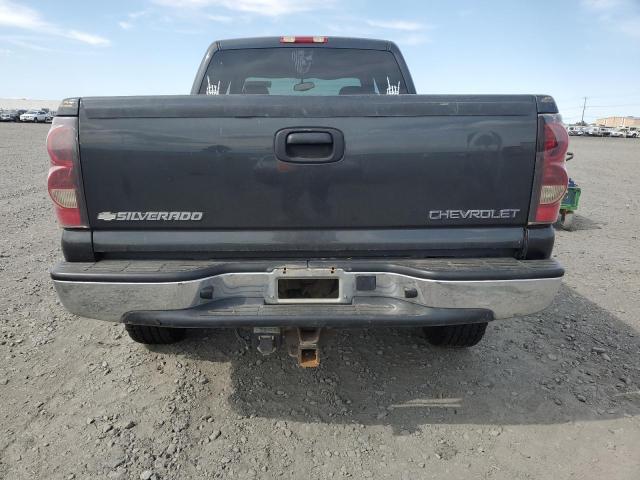 Photo 6 from auction – 2004 CHEVROLET SILVERADO with VIN 1GCGK23UX4F136769